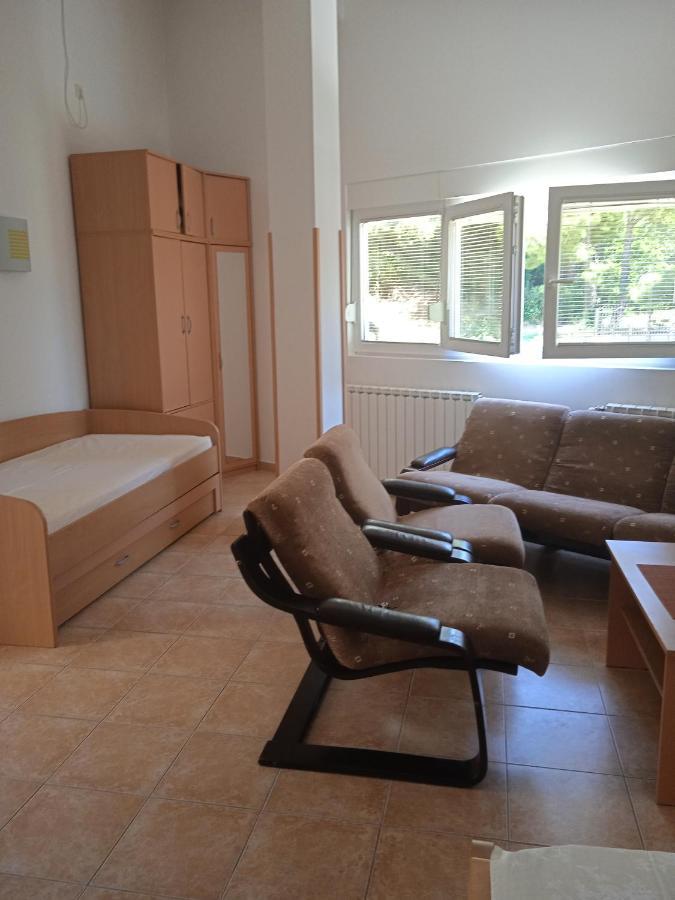 Comfort Apartments Бар Екстериор снимка