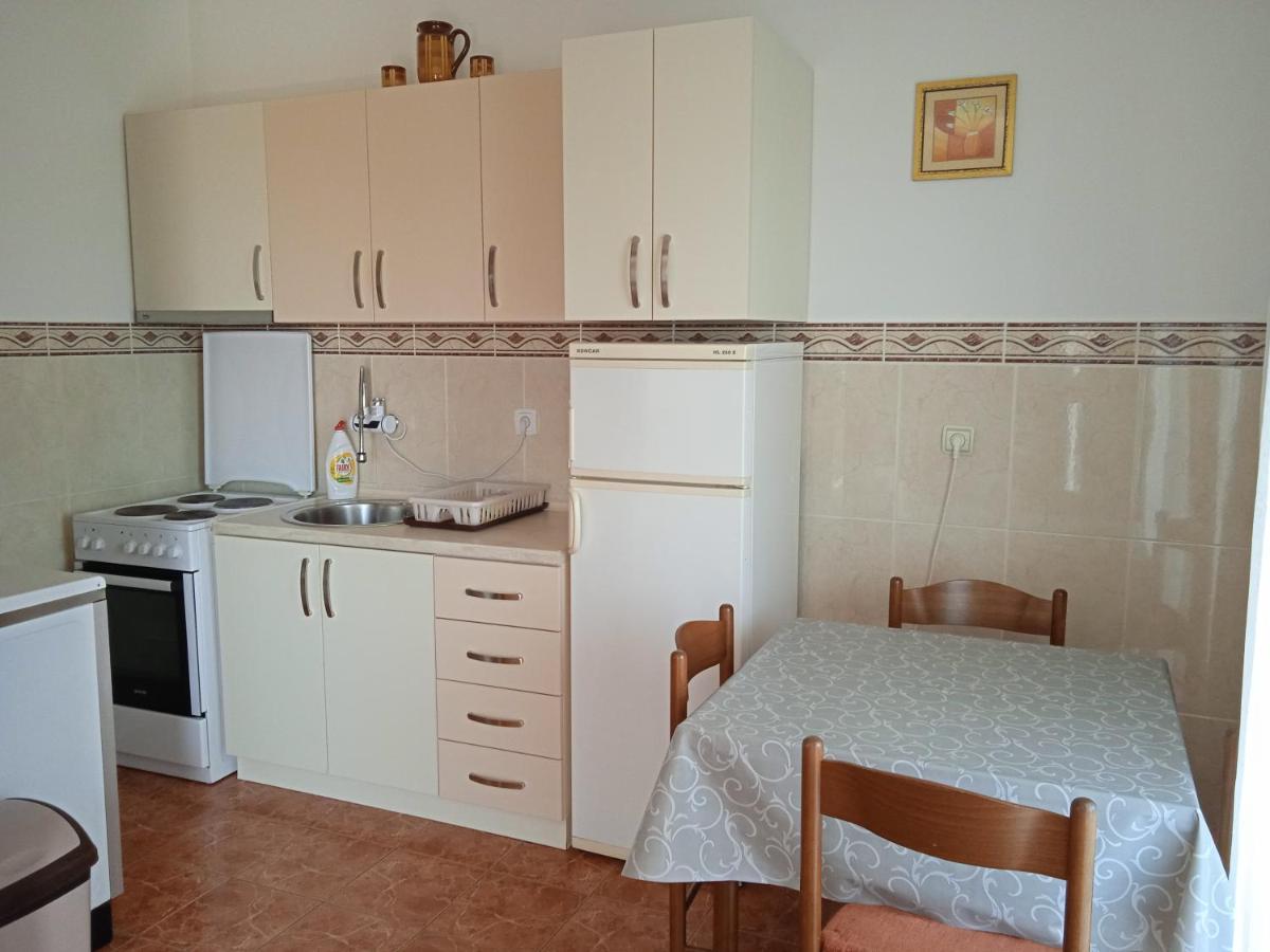 Comfort Apartments Бар Екстериор снимка