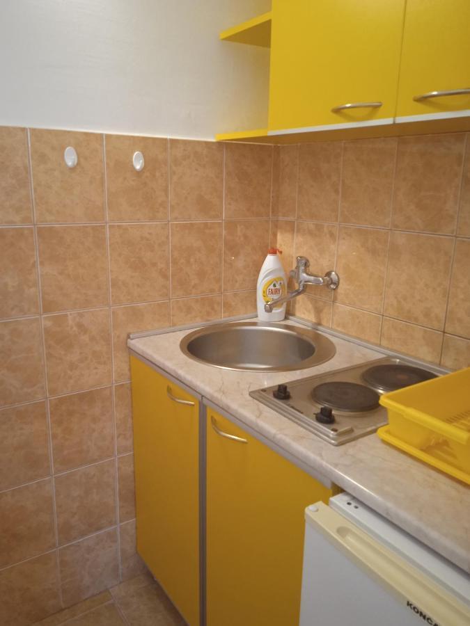 Comfort Apartments Бар Екстериор снимка