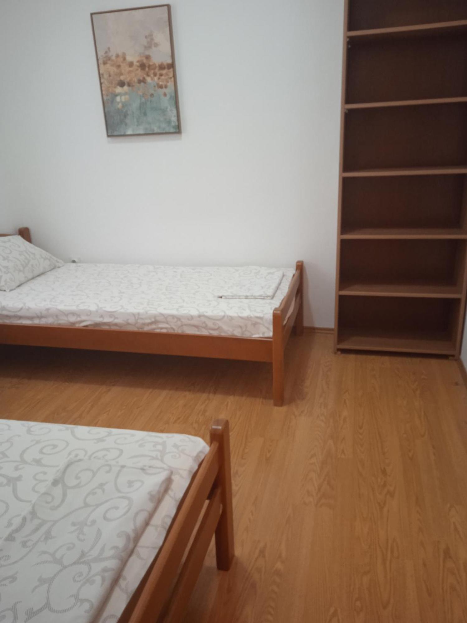 Comfort Apartments Бар Екстериор снимка