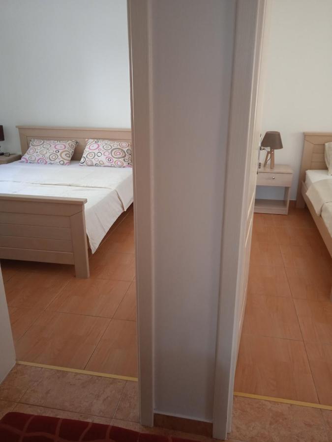 Comfort Apartments Бар Екстериор снимка