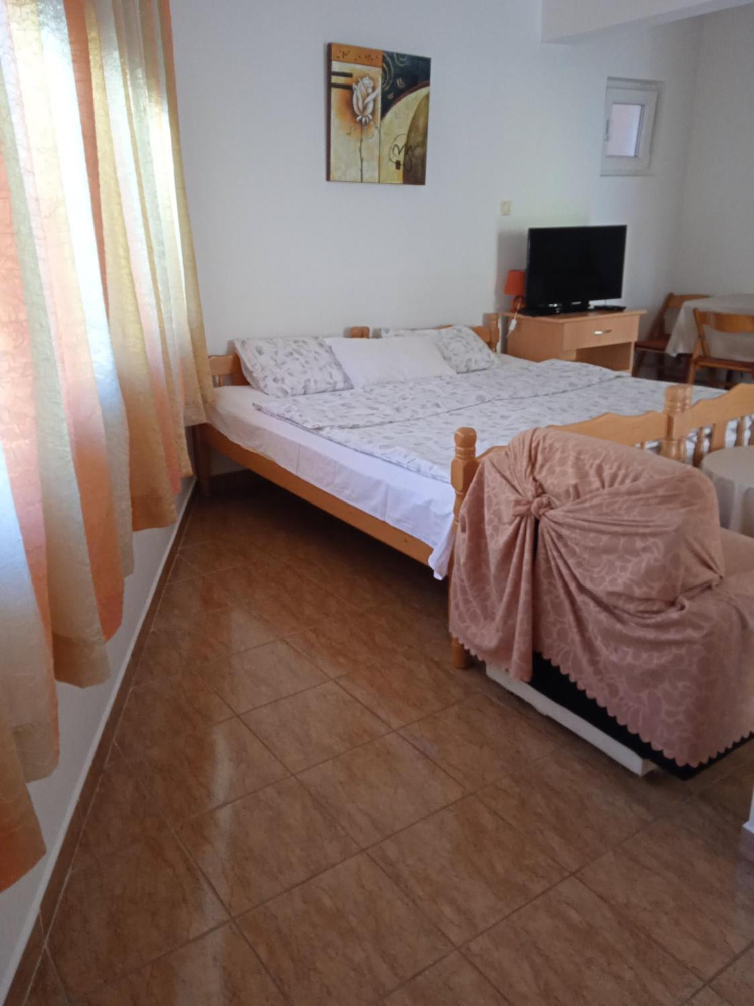 Comfort Apartments Бар Екстериор снимка