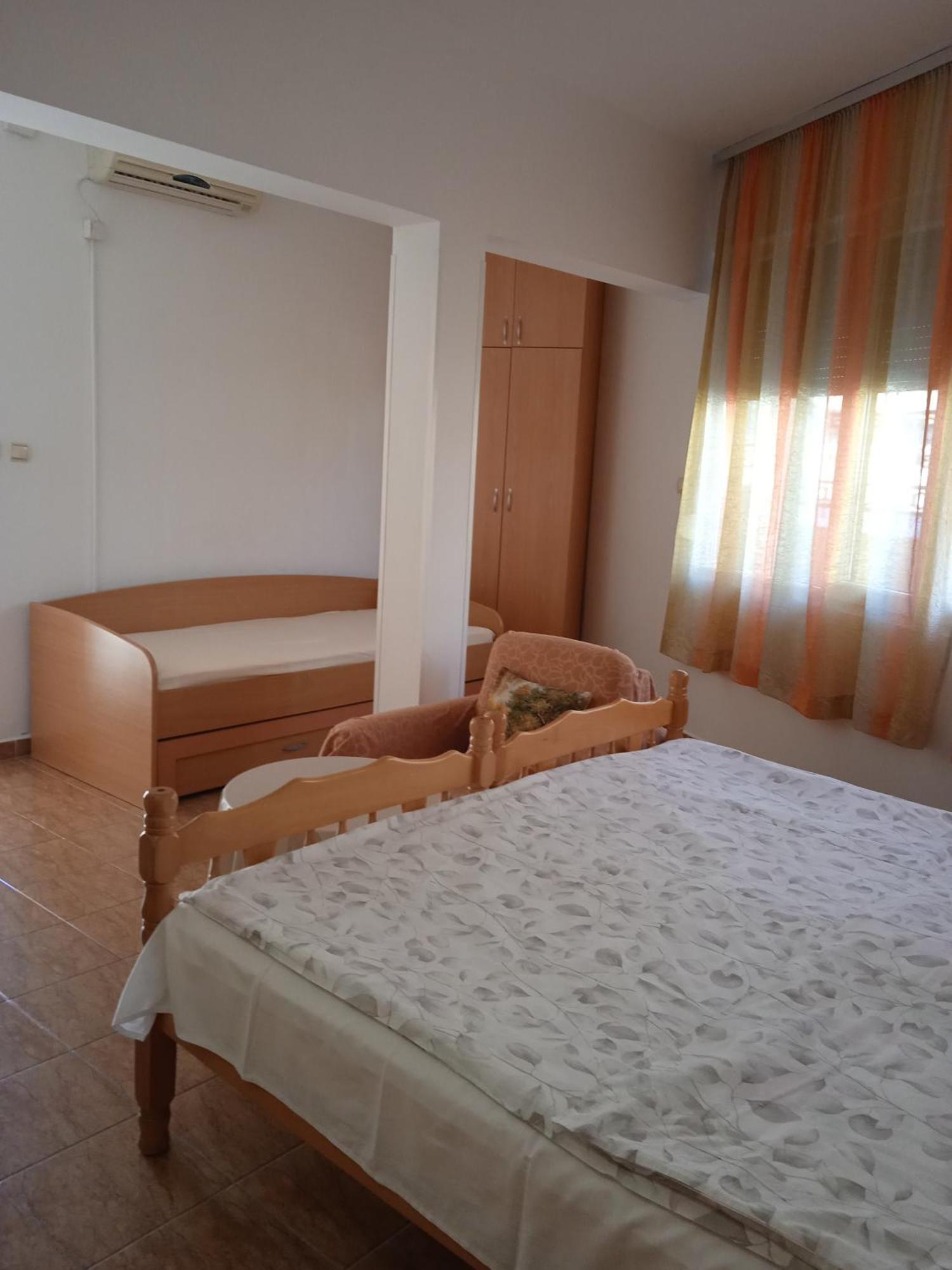 Comfort Apartments Бар Екстериор снимка